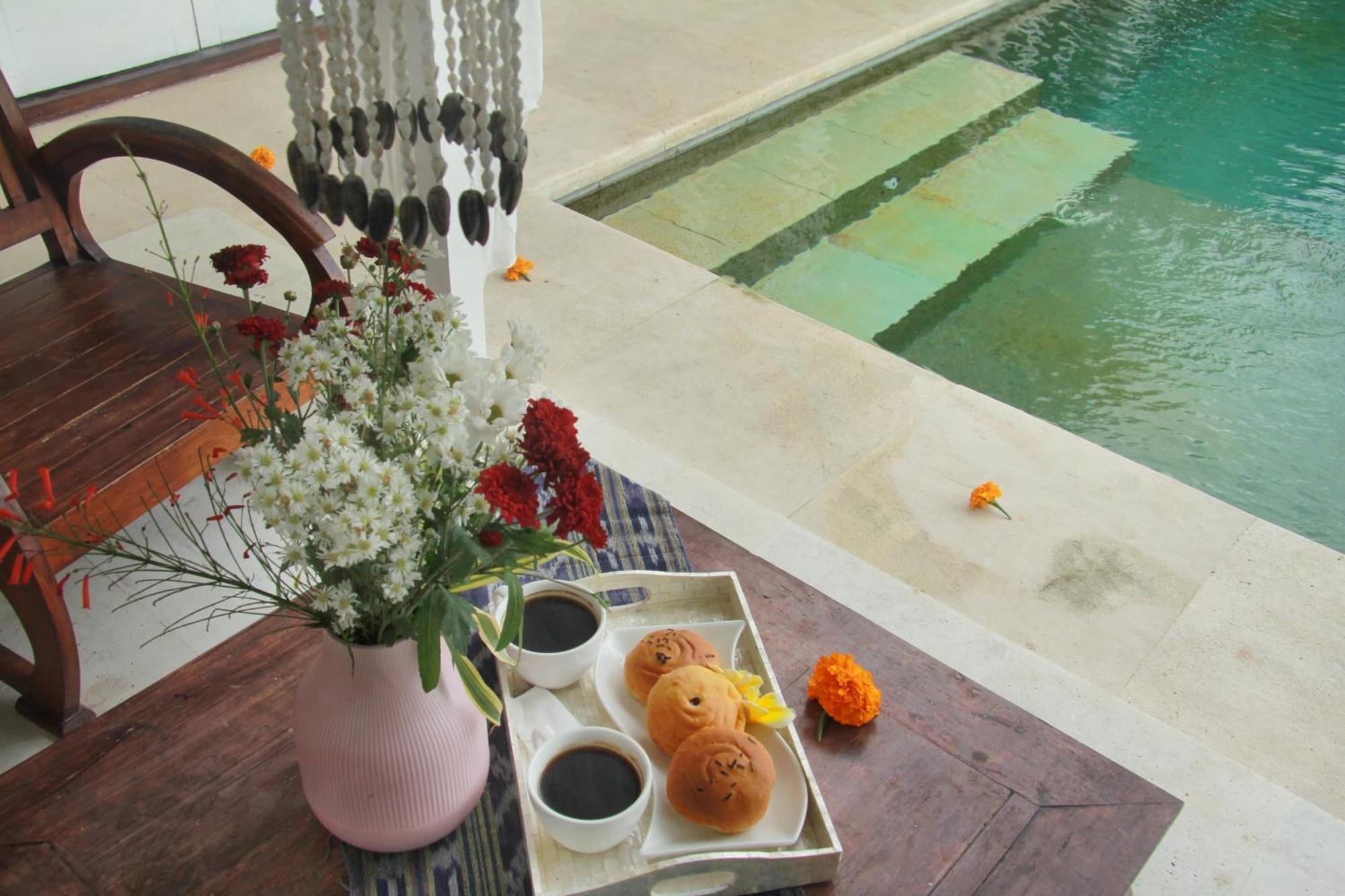 Ndaru - 4 Bedroom In Batu Bolong, * Canggu (Bali)